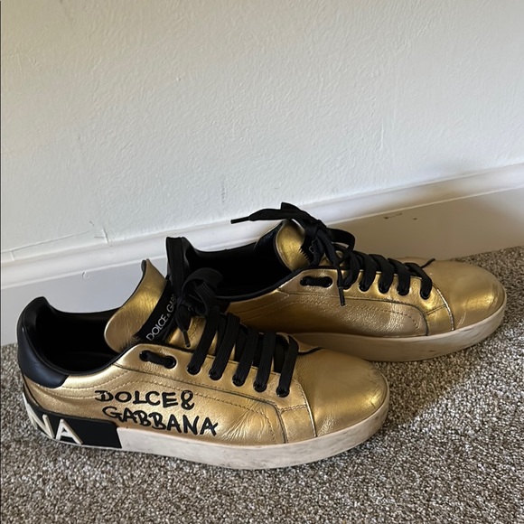 Dolce & Gabbana Metallic Gold Sneakers size 41 - Picture 1 of 7